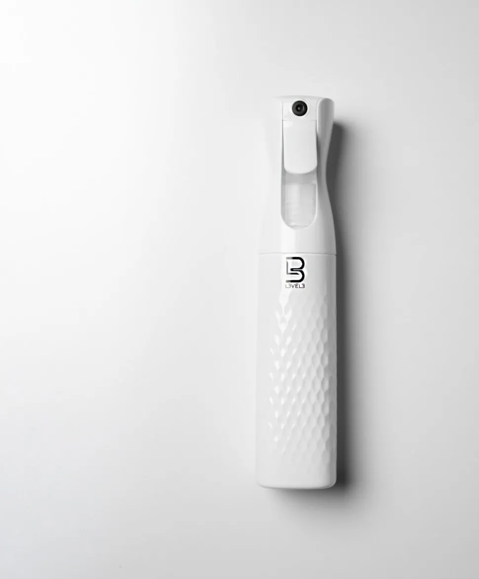 L3VEL3 - Beveled Continuous Spray Bottle White