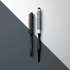 L3VEL3 - Wooden Round Brush Set