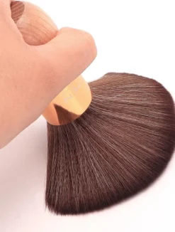 Se7en Styles Gold Wooden Neck Brush