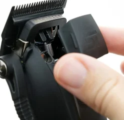 Supreme Trimmer Recharge ™ Clipper Black