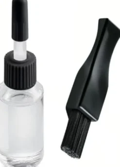 Valera Oil Bottle + Cleaning Brush - 10 ml